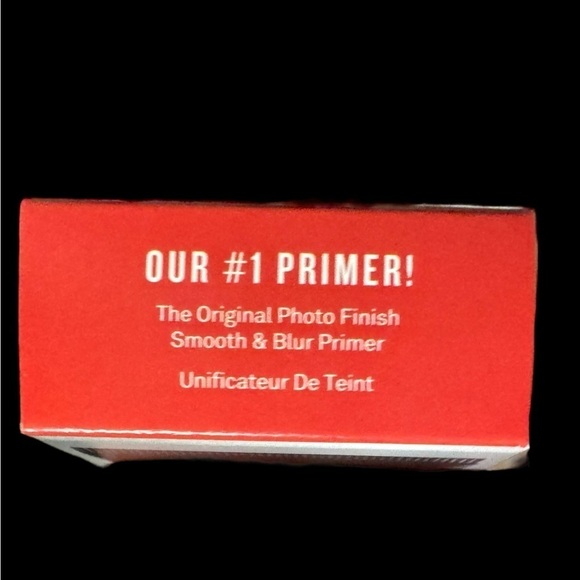The Original Photo Finish Smooth & Blur Primer Infused with Vitamin A & E - Picture 3 of 9